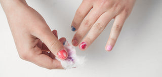 Comment enlever le vernis à ongles semi permanent pas à pas