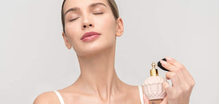 Faire durer votre parfum plus longtemps sur votre peau est très facile grâce à ces astuces